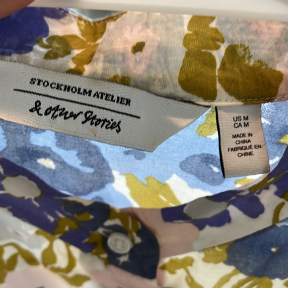 & Other Stories Voluminous Floral Button Up Midi Dress - Picture 7 of 9